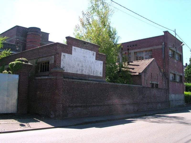 Photographie historique de la manufacture Bayard à Saint-Nicolas-d’Aliermont