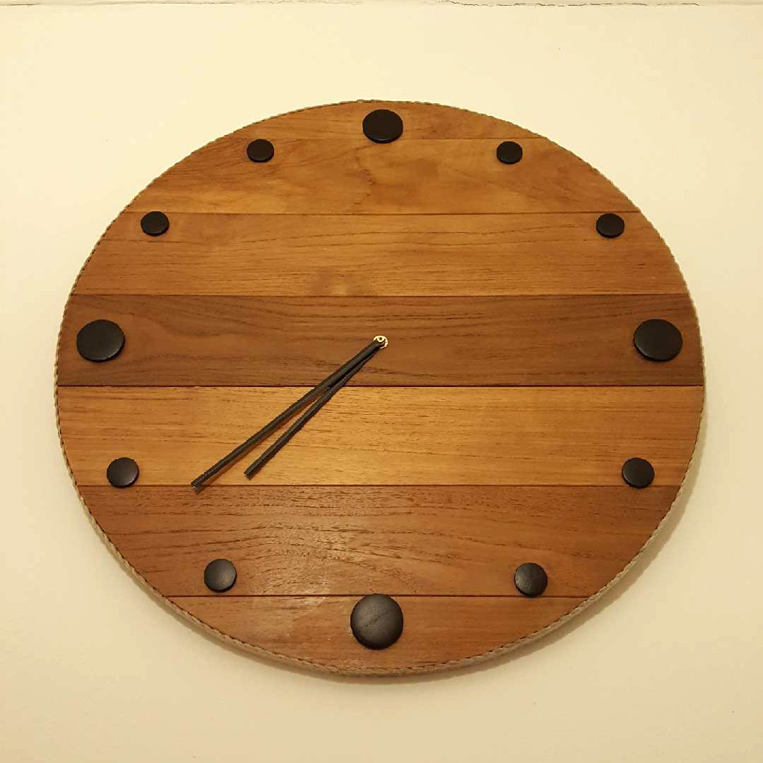 De belles horloges en bois