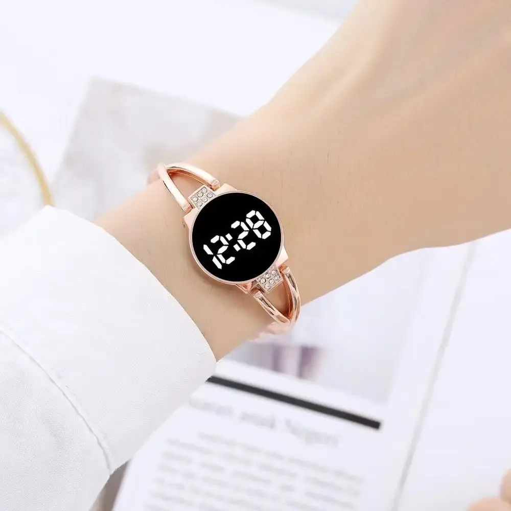 Montre Femme LED Tactile Cuir Végétalien — image 3