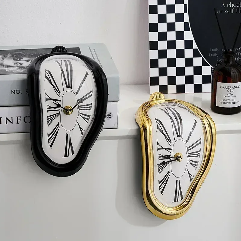 Horloge murale surréaliste plexiglas — image 2