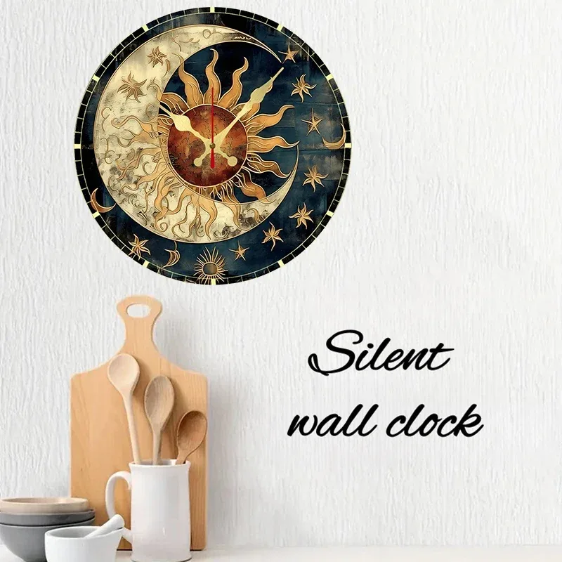 Horloge murale en bois soleil et lune — image 3