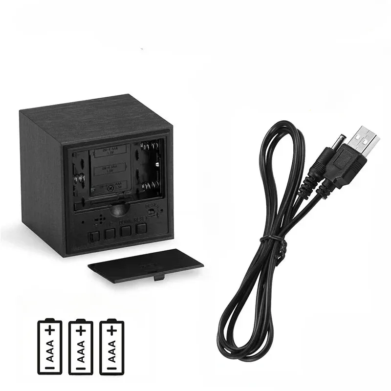 Réveil bois noir cube