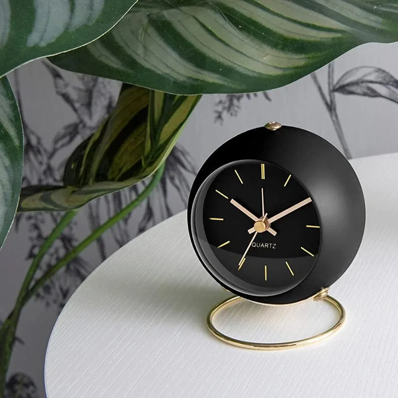 Réveil vintage noir