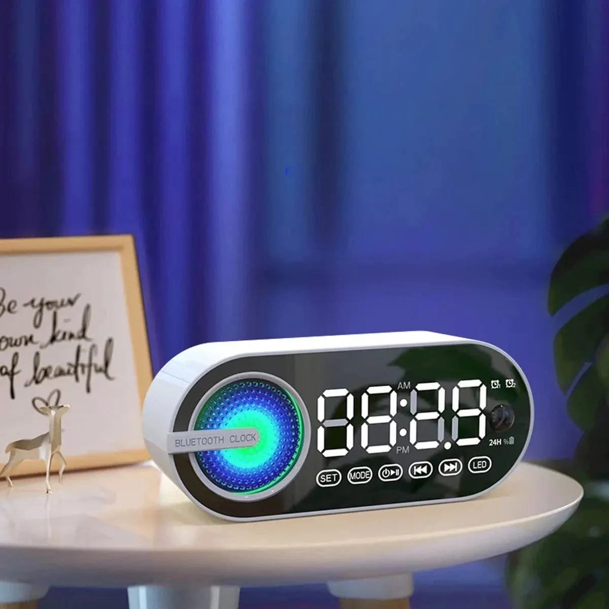 Réveil connecté avec radio FM