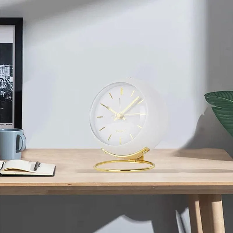 Réveil vintage blanc