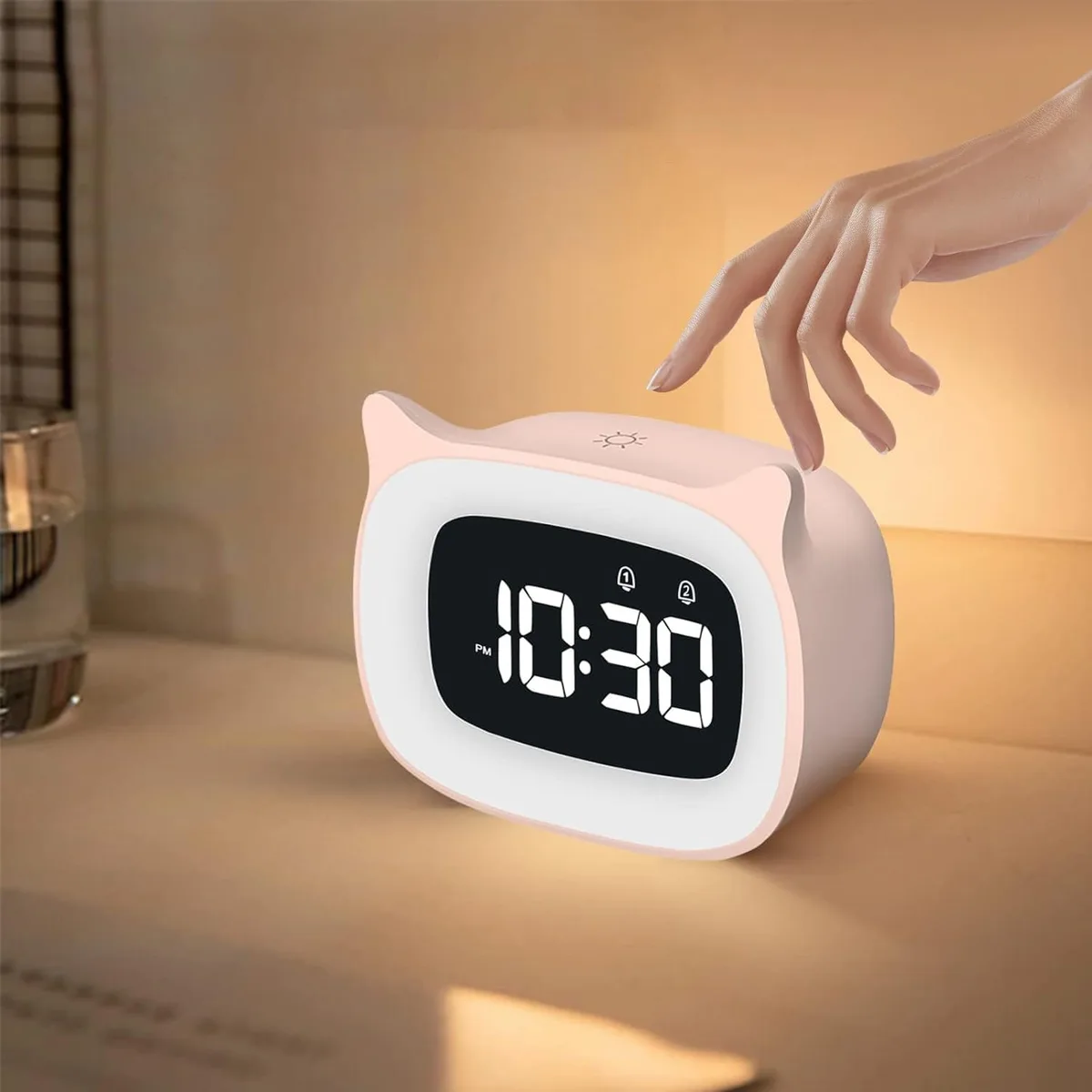 Réveil jour nuit rose