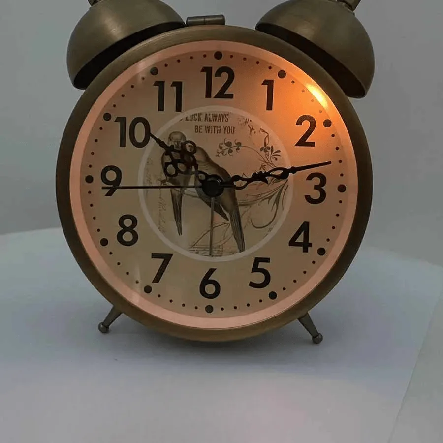 Réveil vintage avec pile