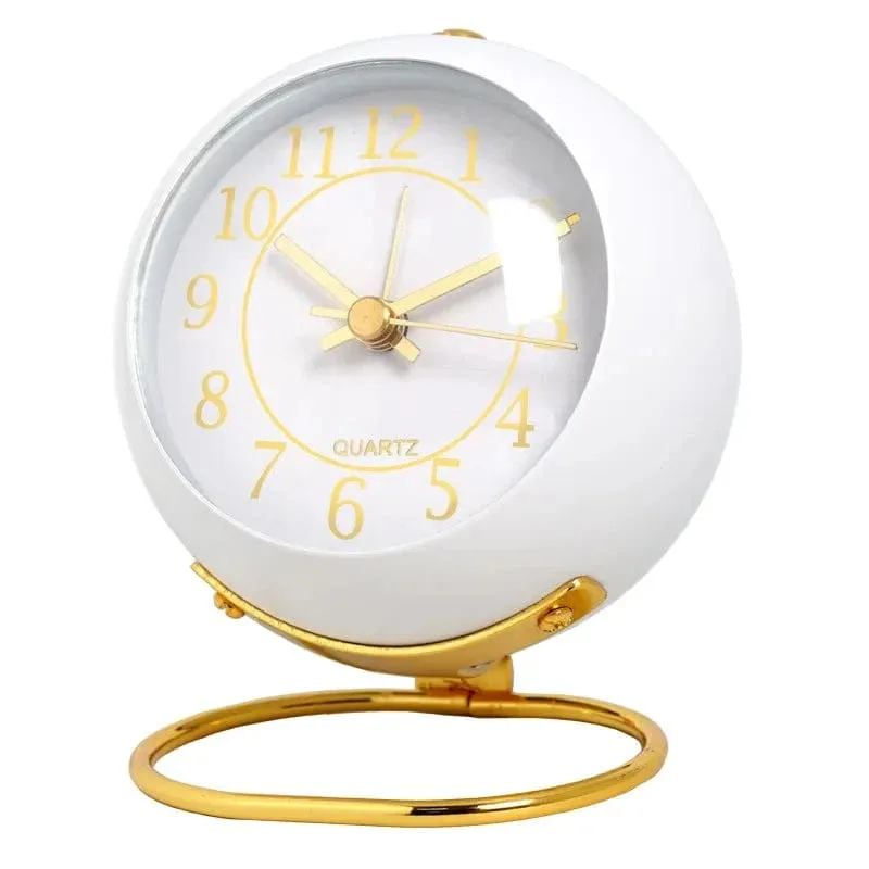 Réveil vintage blanc